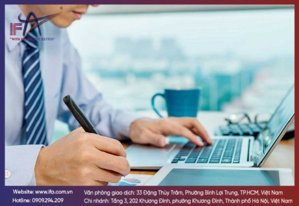 Kiểm toán khác gì kế toán? So sánh chi tiết kế toán và kiểm toán
