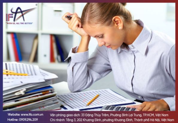 Sai lầm khi chọn dịch vụ kế toán giá rẻ: Cảnh báo rủi ro doanh nghiệp cần biết năm 2026