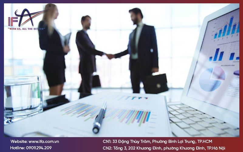 1. Đội ngũ chuyên gia tư vấn luật thuế trên 10 năm kinh nghiệm thực chiến