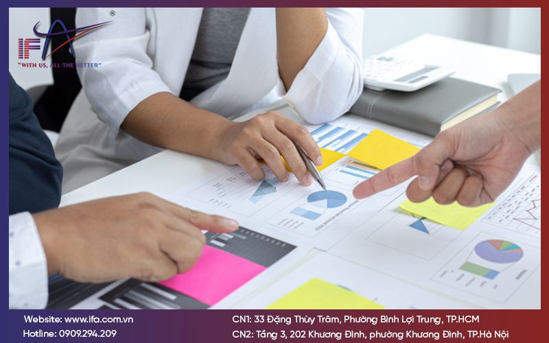 Công việc hàng tháng: Xử lý hóa đơn và hạch toán sổ sách