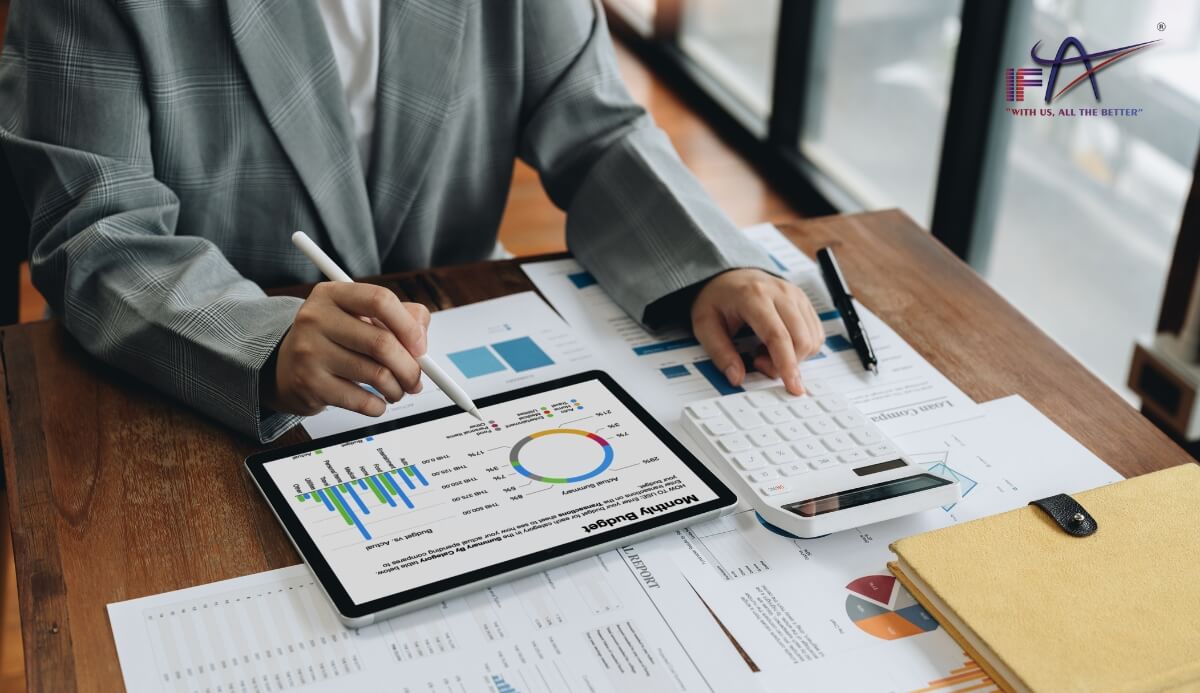 Làm việc nhóm chặt chẽ là yếu tố then chốt trong các bước kiểm toán, đảm bảo kết quả khách quan và chính xác.
