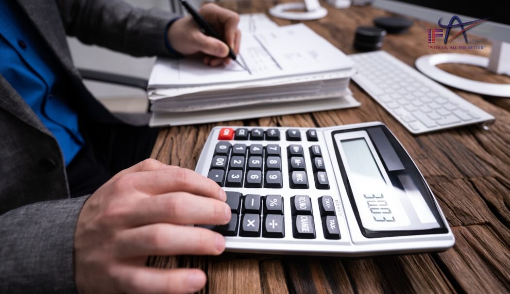 Chính xác và chi tiết là nguyên tắc cốt lõi trong kiểm toán công ty chuyên nghiệp.