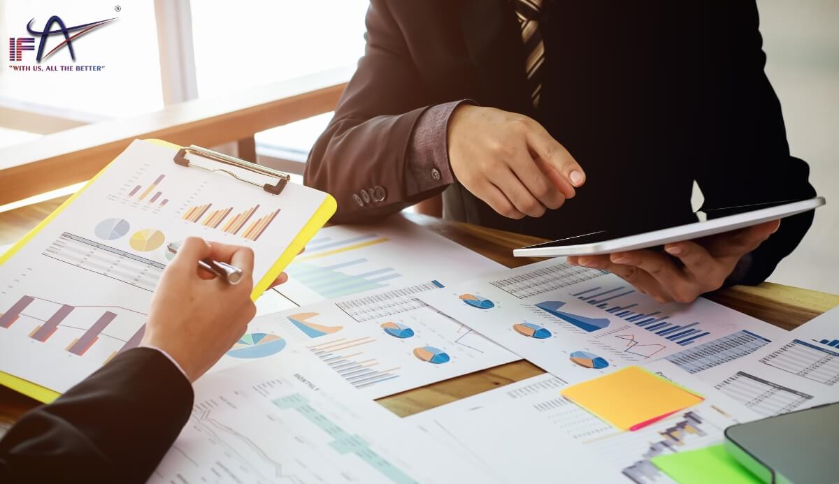 Phân tích dữ liệu chi tiết—bước quan trọng của kiểm toán thuế và tư vấn thuế nhằm phát hiện sai sót và tối ưu hóa hồ sơ thuế.