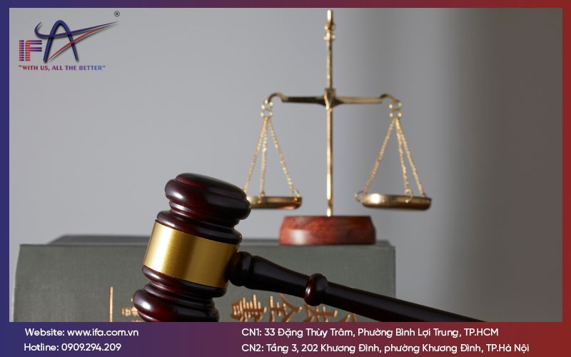 Rủi ro pháp lý từ hợp đồng và giao dịch